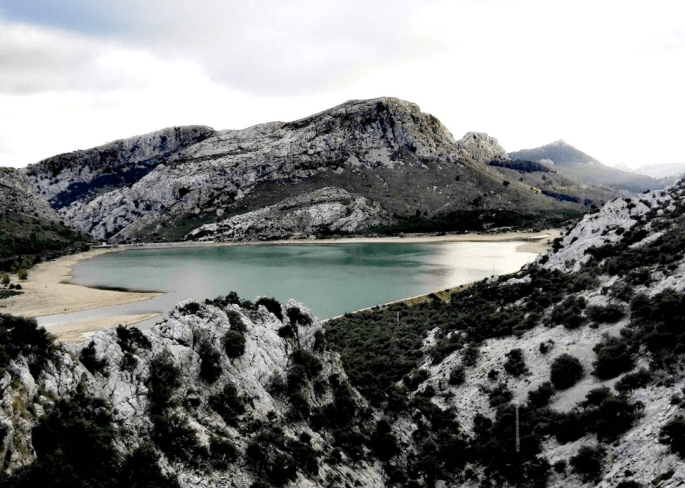 Embalse de Cúber